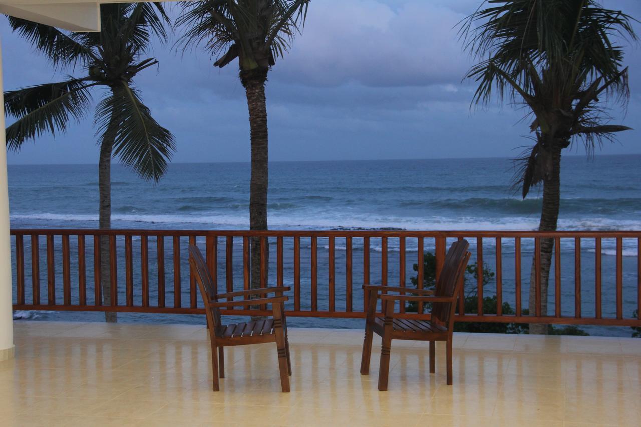 Savenrose Beach Villa 마타라 외부 사진